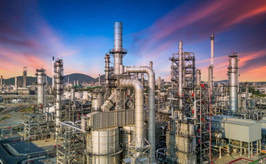 Crude Oil Analysis: Why Real-Time Measurement Is Reshaping Refinery Operations